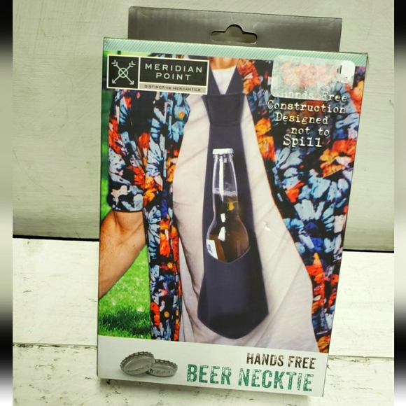 St Patty's Day hands free beer necktie new in box party drink apparel Irish - Picture 1 of 4